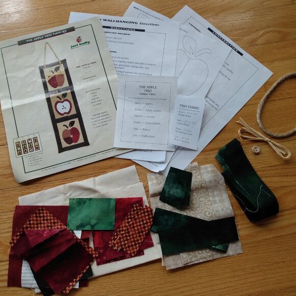 Vintage Apple Wallhanging Kit Fabric Applique 6" x 20" Retro Country Kitchen Dec - Picture 5 of 9